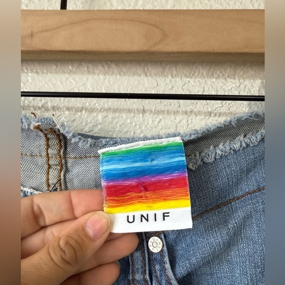 UNIF Raw Hem Low Rise Jeans Size 24 - Picture 4 of 5